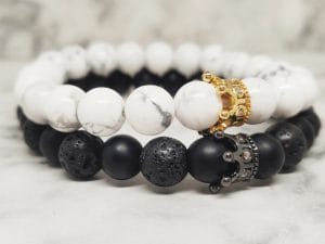 The Royal Couple Yin Yang 11 Sieraad cadeau geven met betekenis: zo kies je iets dat echt past Mei’s Everest The Royal Couple armband van edelsteen in goud, wit en zilver