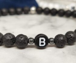 Initial Bracelets 5 scaled e1590403656989 Mei's Handmade Initial Bracelets | armband | Edelsteen Initial Bracelets 5 scaled e1590403656989
