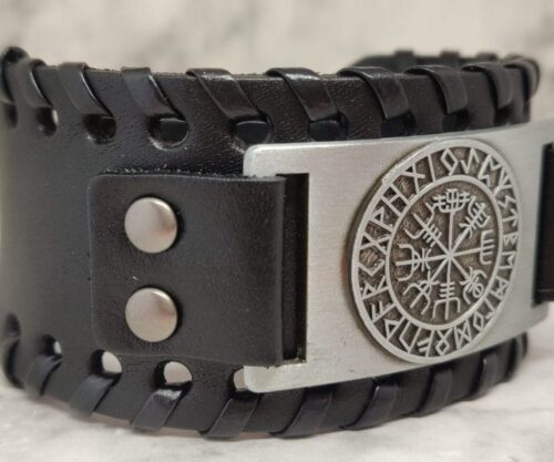 IMG 20200419 143512 scaled e1587482785627 Mei's Viking Viking of the Nordic | armband | Leer IMG 20200419 143512 scaled e1587482785627