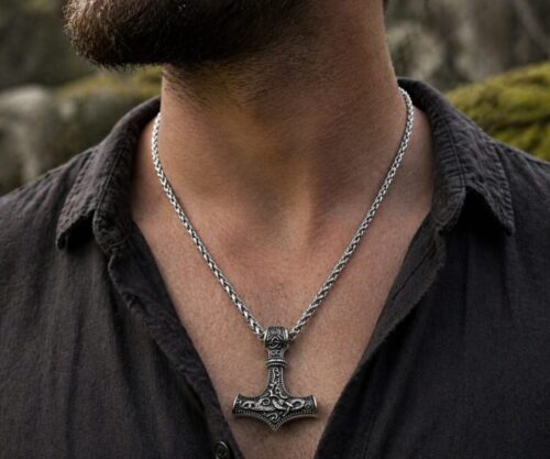 Viking with Hammer sierfoto Mei's Jewellery Alternative view of Mei's Viking Viking with Hammer | ketting | Stainless Steel