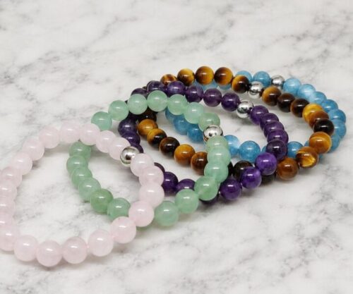 Mei’s Handmade Gems of Candy armband van edelsteen in blauw, bruin en groen