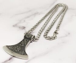 Vikings Dane Axe 316L 6 scaled e1601463782553 Mei's Viking Viking's Dane Axe | ketting | Stainless Steel Vikings Dane Axe 316L 6 scaled e1601463782553