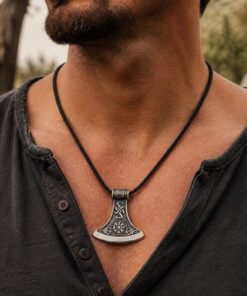 Alternative view of Mei's Viking Viking's Dane Axe | ketting | Katoen