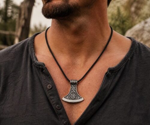 Alternative view of Mei's Viking Viking's Dane Axe | ketting | Katoen