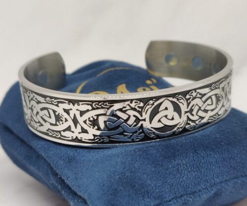 Viking with Knots 2 scaled e1601982871527 Mei's Viking Viking with Knots | armband | Stainless Steel Viking with Knots 2 scaled e1601982871527