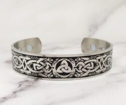 Mei's Viking Viking with Knots | armband | Stainless Steel