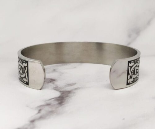 Viking with Knots 7 scaled e1601982810384 Mei's Viking Viking with Knots | armband | Stainless Steel Viking with Knots 7 scaled e1601982810384