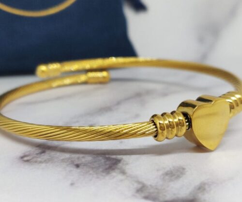 Love Is All 5 scaled e1606395035266 Mei's Muse Love Is All | armband | Stainless Steel Love Is All 5 scaled e1606395035266