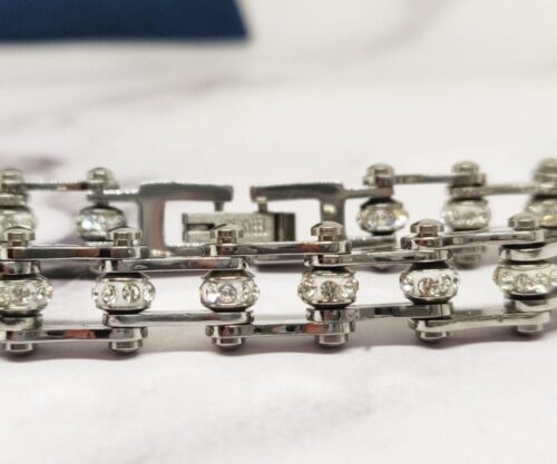 Biker Chain 13 scaled e1613998729105 Mei's Muse Biker Chain | armband | Stainless Steel Biker Chain 13 scaled e1613998729105