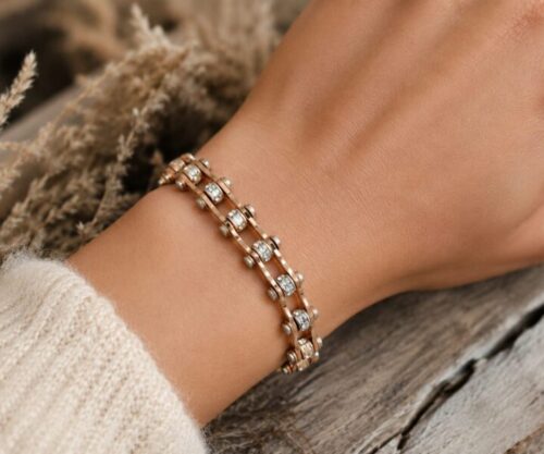 Alternative view of Mei's Muse Biker Chain | armband | Stainless Steel