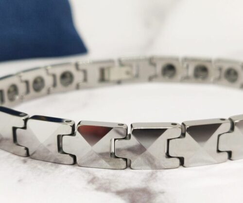 Geo Chain 11 scaled e1614083436290 Mei's Muse Geo Chain | armband | Tungsten Geo Chain 11 scaled e1614083436290