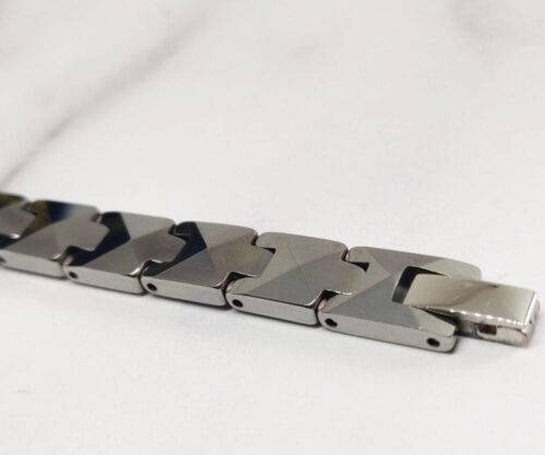 Geo Chain 14 scaled e1614083256125 Mei's Muse Geo Chain | armband | Tungsten Geo Chain 14 scaled e1614083256125