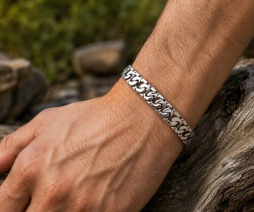 Alternative view of Mei's Muse Mariner Chain | armband | Stainless Steel