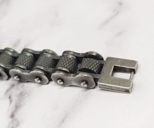 Motor Chain 5 scaled e1614000277884 Mei's Muse Motor Chain | armband | Stainless Steel Motor Chain 5 scaled e1614000277884
