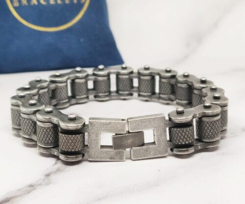 Motor Chain 9 scaled e1614000233659 Mei's Muse Motor Chain | armband | Stainless Steel Motor Chain 9 scaled e1614000233659