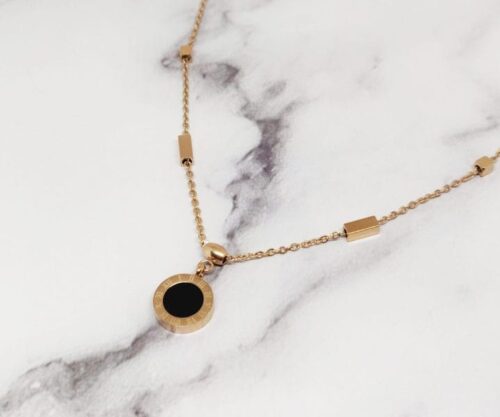 Two Tones 6 scaled e1617192248667 Mei's Muse Two Tones | ketting | Titanium Staal Two Tones 6 scaled e1617192248667