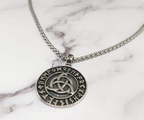 The Trinity 11 scaled e1618310569181 Mei's Viking The Trinity | ketting | Stainless Steel The Trinity 11 scaled e1618310569181