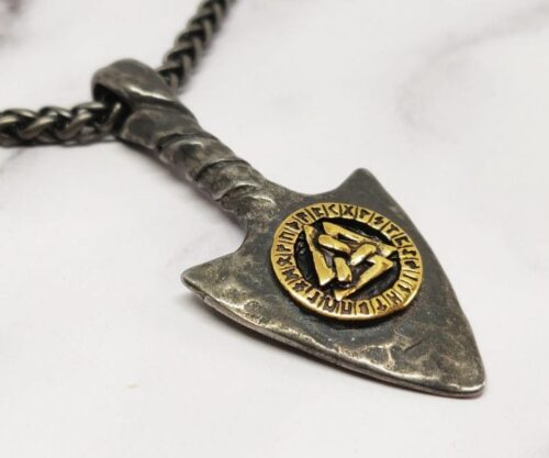 Valknut Arrow 4 scaled e1618402791216 Mei's Viking Valknut Arrow | ketting | Stainless Steel Valknut Arrow 4 scaled e1618402791216