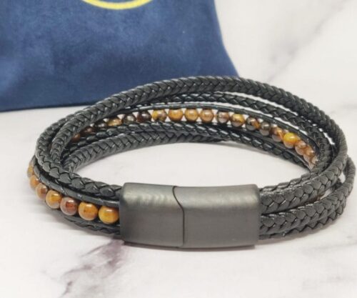 Leather Cat 6 scaled e1622199574246 Mei's Hide Leather Cat | armband | Leer Leather Cat 6 scaled e1622199574246