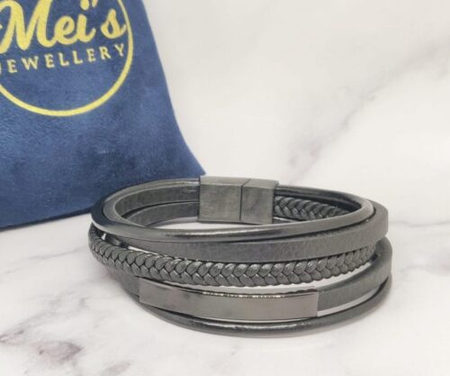 Leather Ropes 14 scaled e1622202989146 Mei's Hide Leather Ropes | armband | Leer Leather Ropes 14 scaled e1622202989146