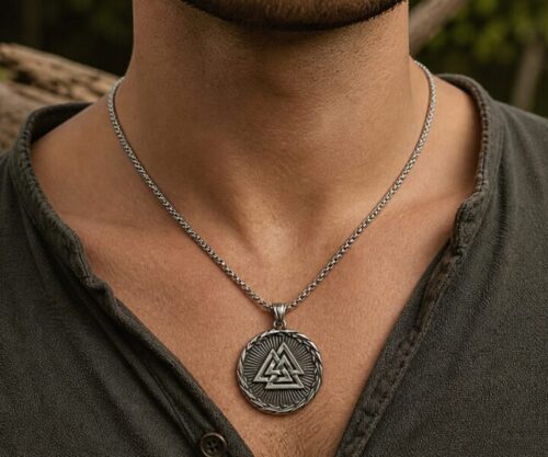 Alternative view of Mei's Viking Dragon Valknut | ketting | Stainless Steel