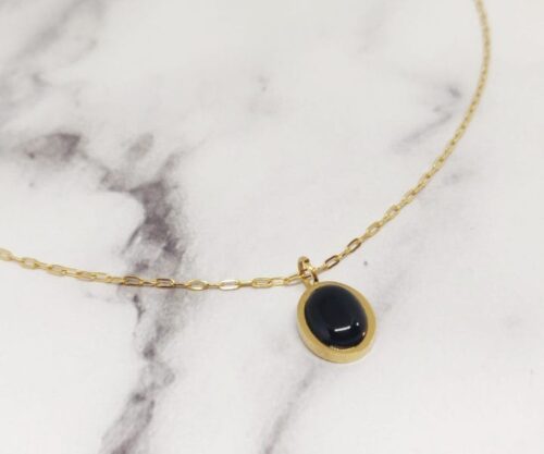 Mei’s Everest It’s Black or White ketting van edelsteen in goud, wit en zwart