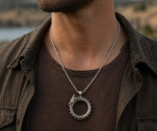 Alternative view of Mei's Viking Dragon Round | ketting | Stainless Steel