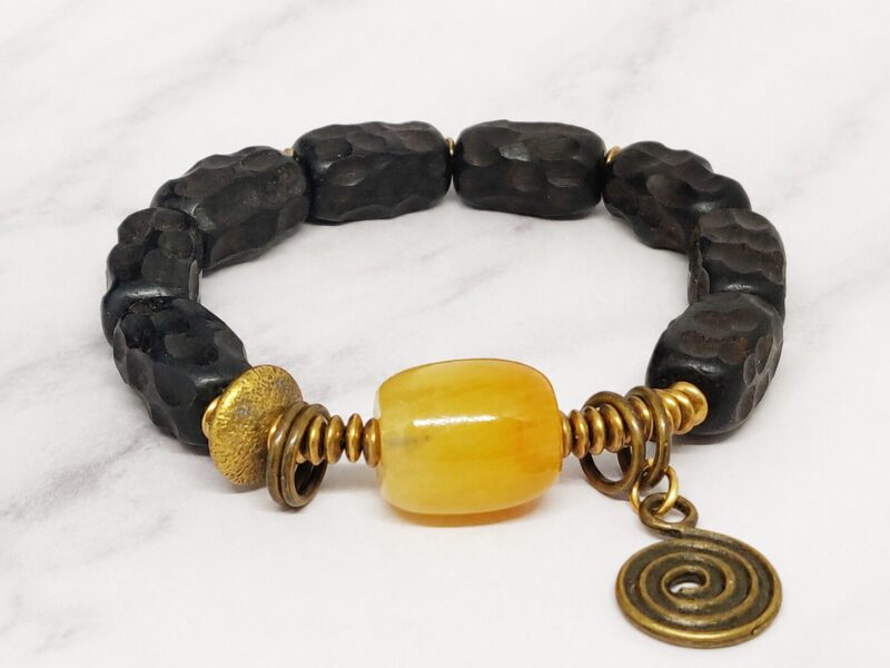 Ebony Copper Mei's Tibetan Ebony Copper | armband | Hout Mei's Tibetan Ebony Copper | armband | Hout