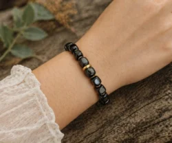 Alternative view of Mei's Tibetan Onyx Cubes | armband | Edelsteen