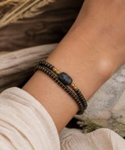 Alternative view of Mei's Tibetan Vintage Ebony | armband | Hout