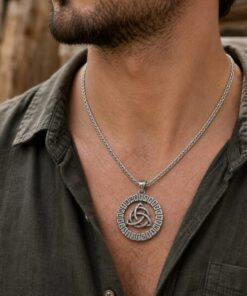 Alternative view of Mei's Viking Runic Trinity | ketting | Stainless Steel
