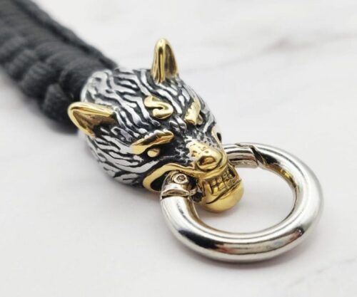 Surviving Wolf 14 scaled e1644413303874 Mei's Viking Surviving Wolf | armband | Paracord Surviving Wolf 14 scaled e1644413303874