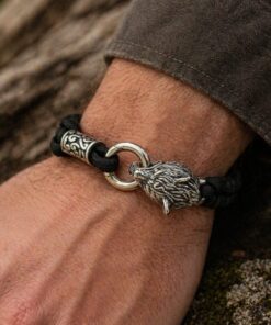 Alternative view of Mei's Viking Surviving Wolf | armband | Paracord
