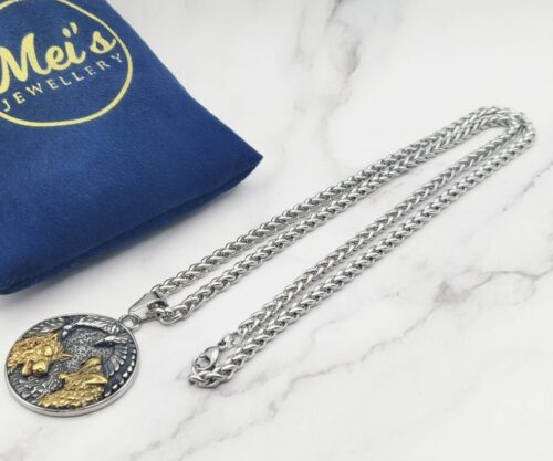 Ravens Wolves 8 scaled e1649418404963 Mei's Viking Ravens & Wolves | ketting | Stainless Steel Ravens Wolves 8 scaled e1649418404963