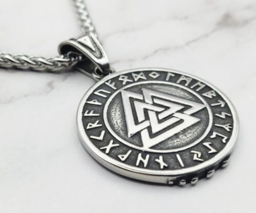 Valknut Wolf 8 1