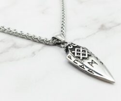 Runic Spear 5