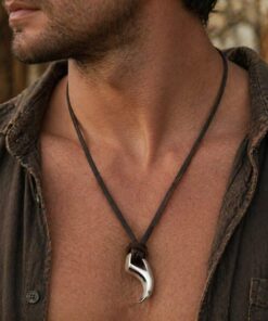 Alternative view of Mei's Viking Wolf of Steel | ketting | Leer