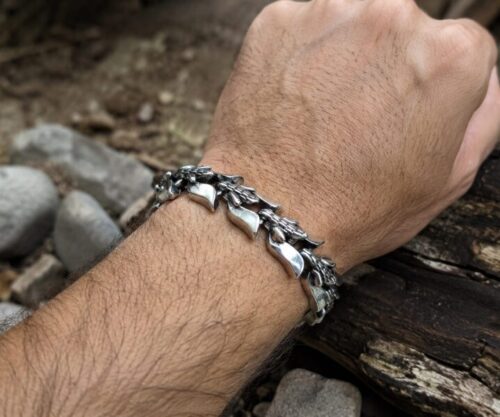 Alternative view of Mei's Viking Wyrm Bones | armband | Stainless Steel