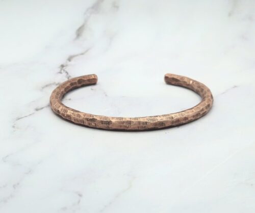 Copper Crest 4 Mei's Tibetan Copper Crest | armband | Koper Mei’s Tibetan Copper Crest armband van koper
