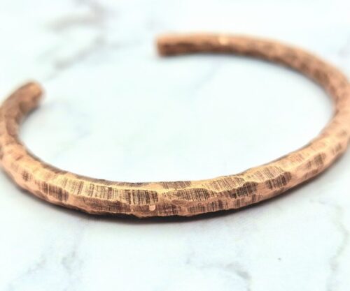 Copper Crest 6 Mei's Tibetan Copper Crest | armband | Koper Mei’s Tibetan Copper Crest armband van koper