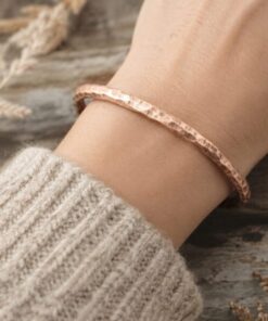 Alternative view of Mei's Tibetan Copper Crest | armband | Koper