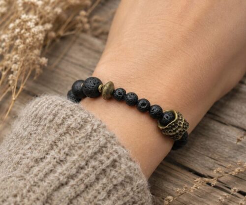 Alternative view of Mei's Tibetan Elemental Lava | armband | Edelsteen