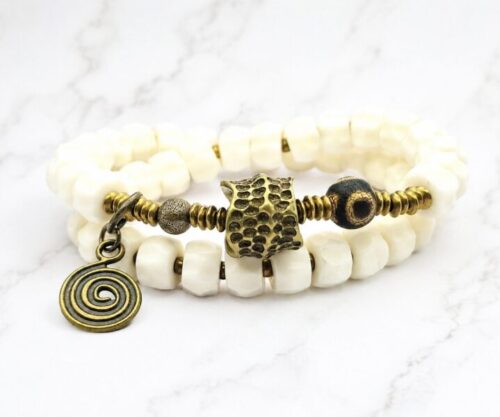 Mei’s Tibetan Copper Treasure armband van koper in goud en wit