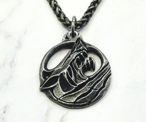 Mei’s Viking Iron Wolf ketting van roestvrij staal in zilver