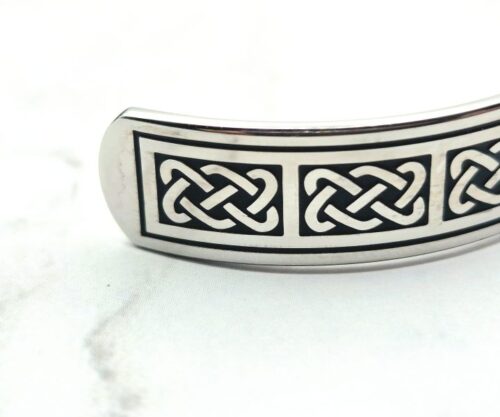 Knot of Unity 5 Mei's Muse Knot of Unity | armband | Stainless Steel Knot of Unity 5