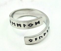 Mei's Viking The Runes | ring | Stainless Steel