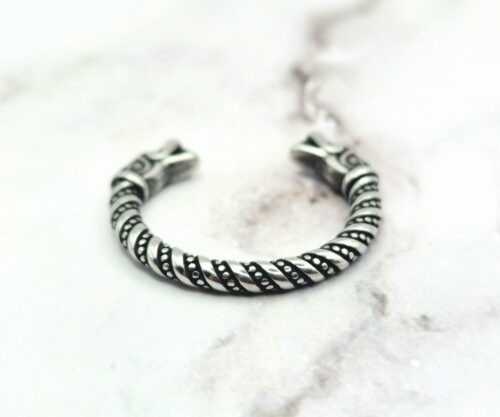 Tiny Oath Ring 4 Mei's Viking Tiny Oath Ring | ring | Stainless Steel Tiny Oath Ring 4