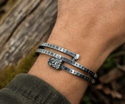Alternative view of Mei's Viking Runic Dragon | armband | Stainless Steel