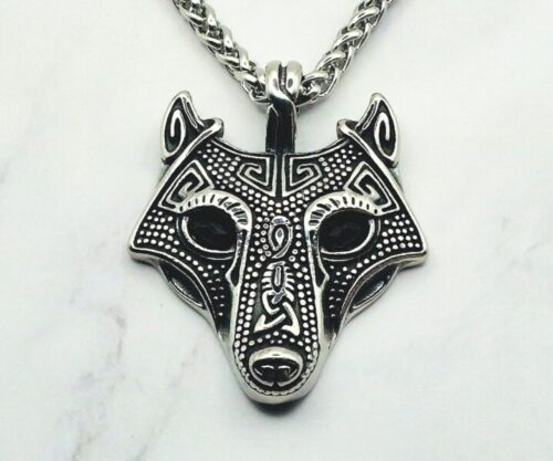 Mei’s Viking Wolf Amulet ketting van roestvrij staal in zilver