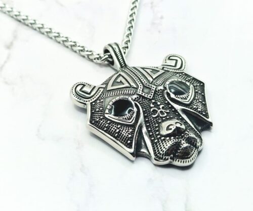 Bear Amulet 3 Mei's Viking Bear Amulet | ketting | Stainless Steel Mei’s Viking Bear Amulet ketting van stainless steel
